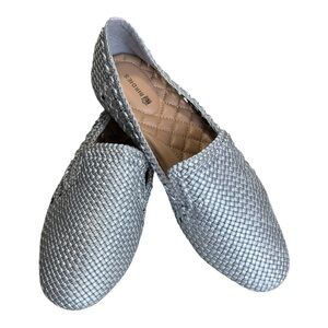 Birdies Slip-On Silver Basket Weave Starling Loafers Size 9 NWOT